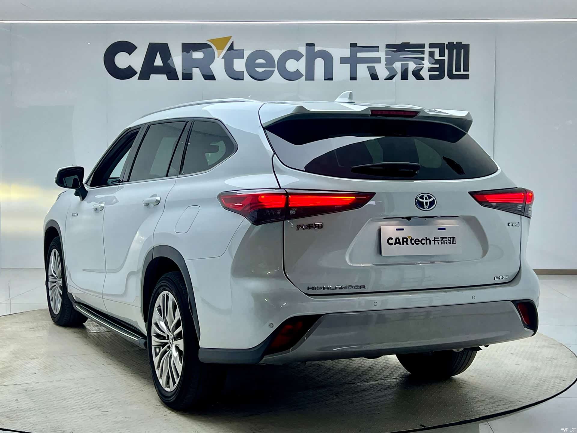 Toyota Highlander, 2023 все фото