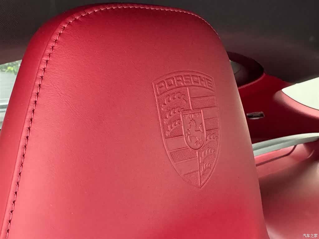 Porsche Cayman, 2018 15