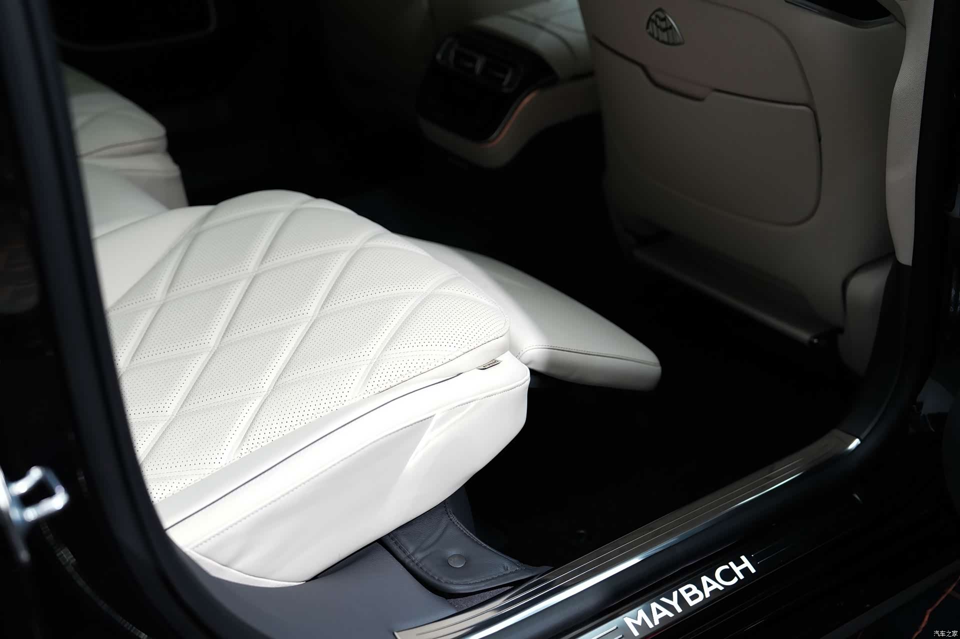 Maybach S-Class, 2026 35