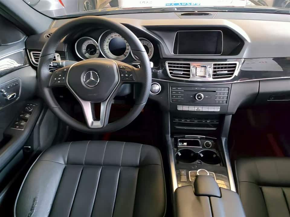 Mercedes-Benz E-class Mercedes-Benz E-class