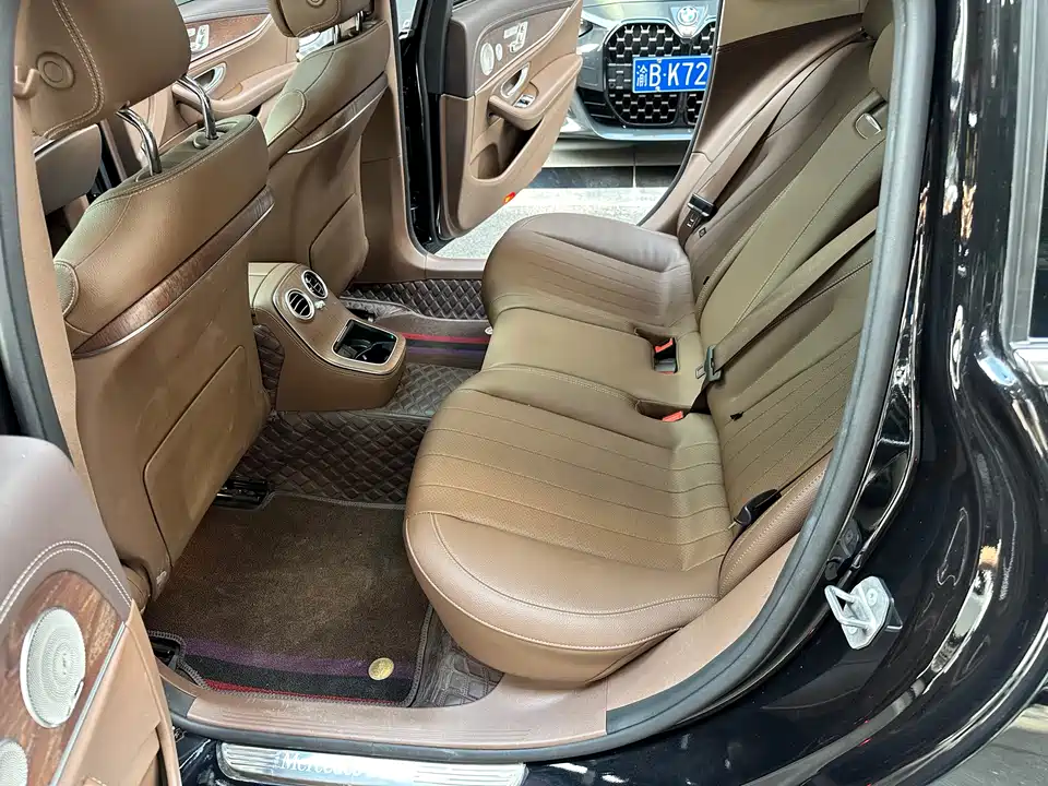 Mercedes-Benz E-class Mercedes-Benz E-class
