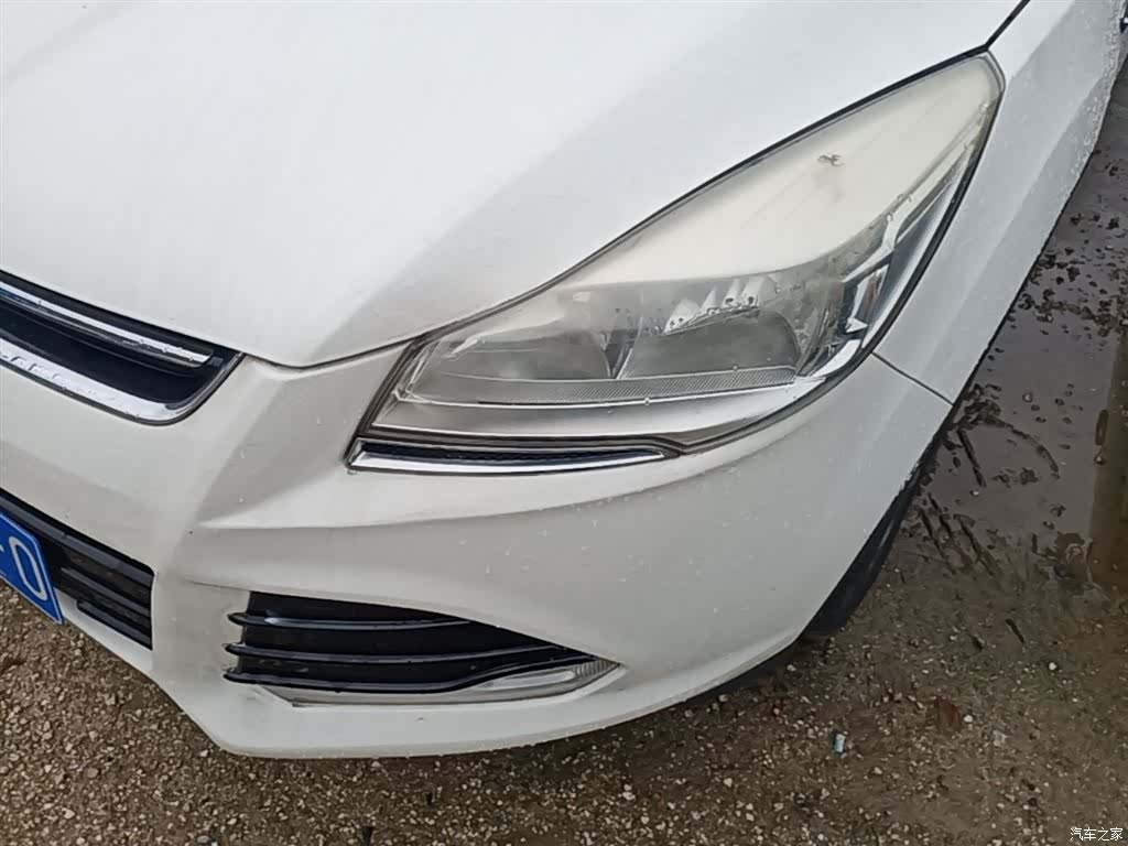 Ford Kuga, 2015 24