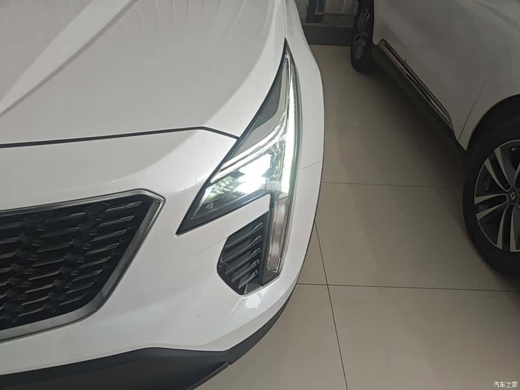 Cadillac XT4, 2023 24