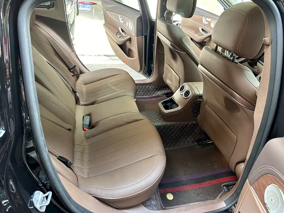Mercedes-Benz E-class Mercedes-Benz E-class