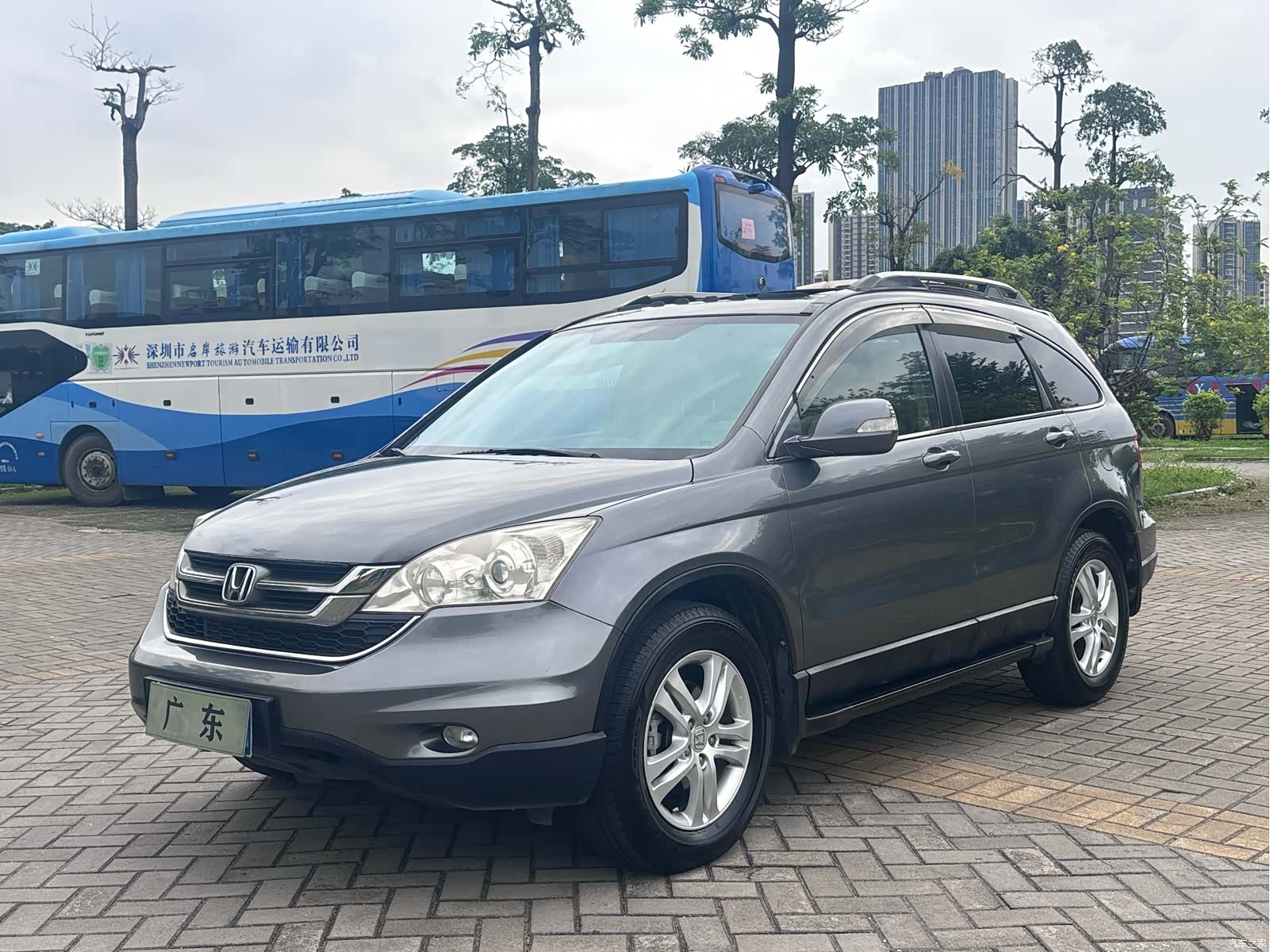 Honda CR-V, 2011 1