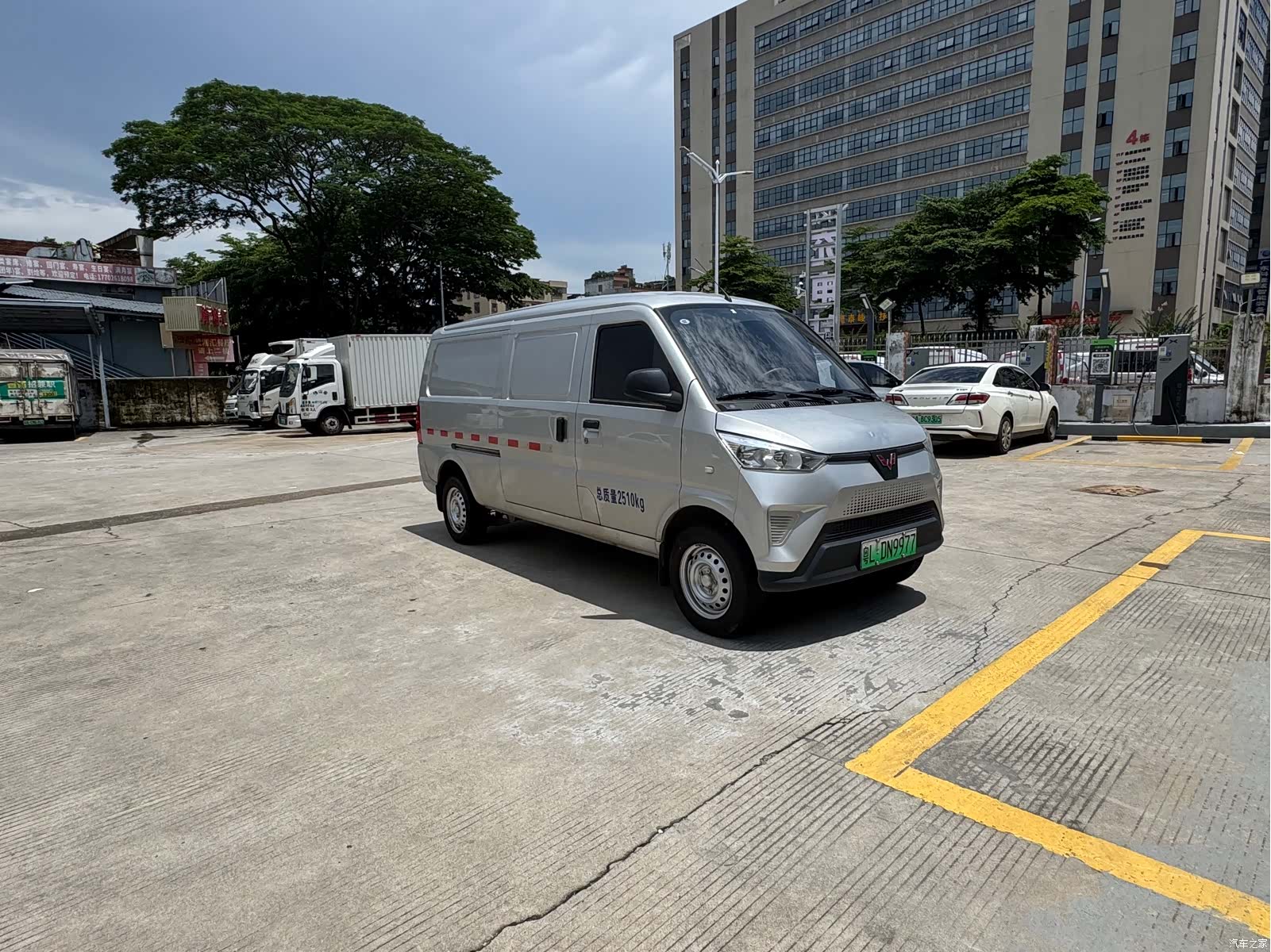 Wuling EV50, 2025 3