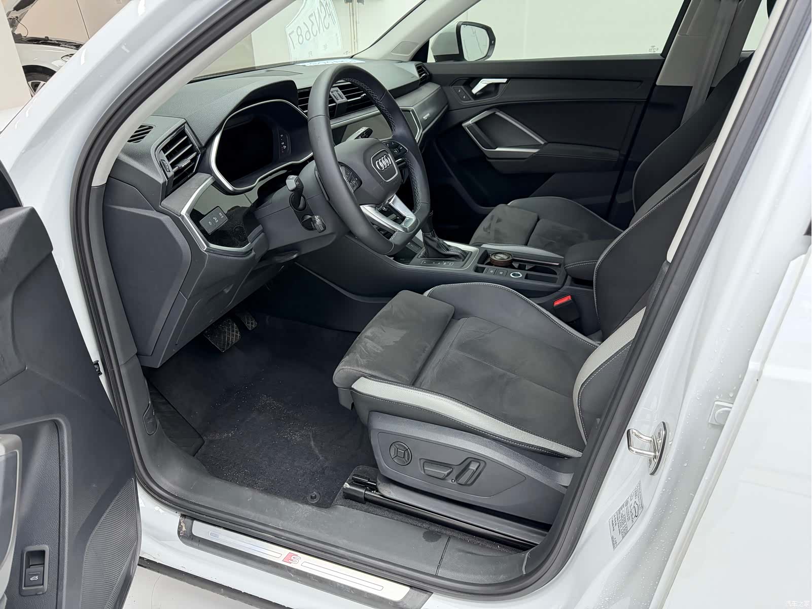 Audi Q3, 2023 15