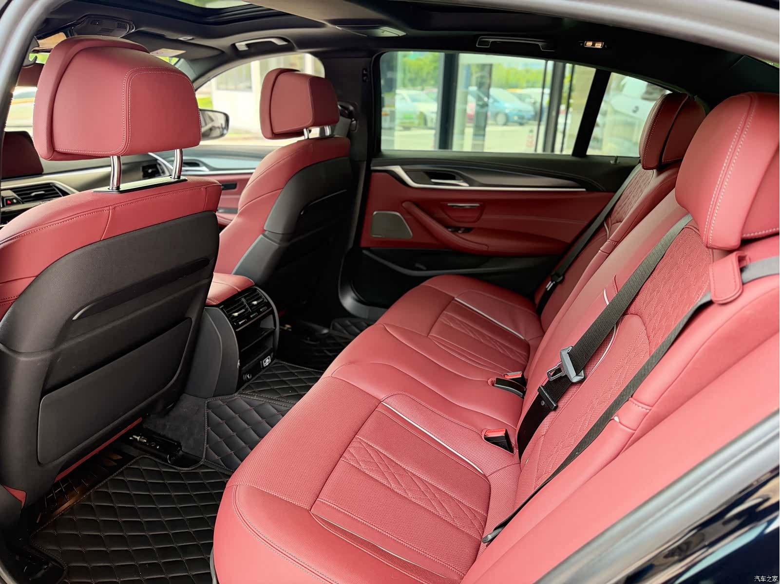 BMW 5 Series, 2021 9