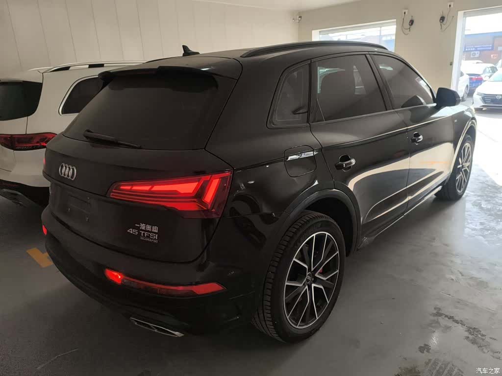 Audi Q5L, 2024 6