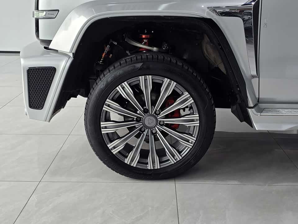 CrossBoundary Co-creation tank 300