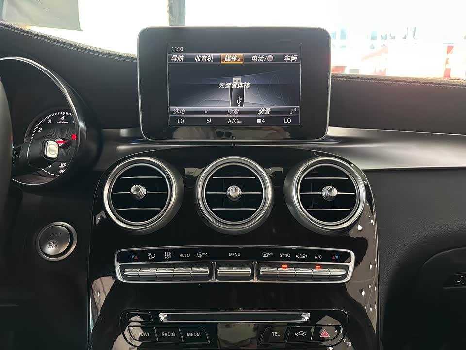 Mercedes-Benz GLC Mercedes-Benz GLC