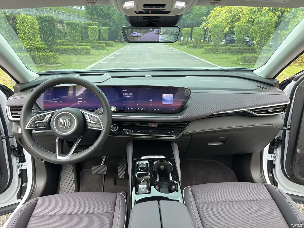Buick Envision Plus, 2026 12