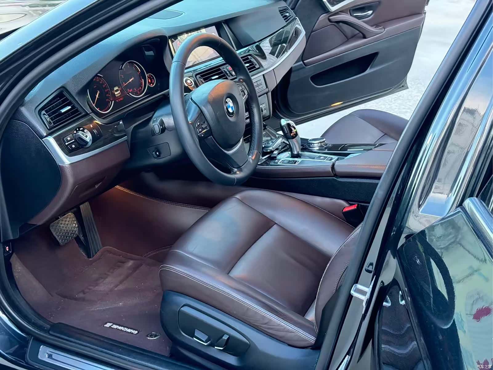 BMW 5 Series, 2016 все фото