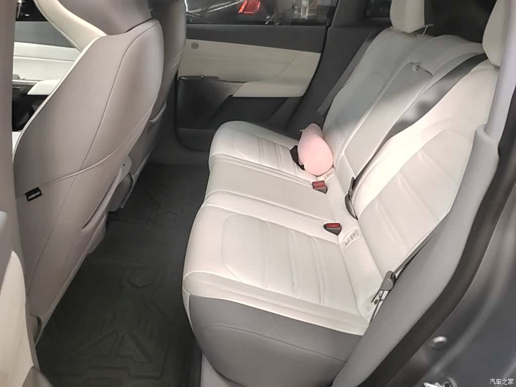 DongFeng eπ007, 2025 17