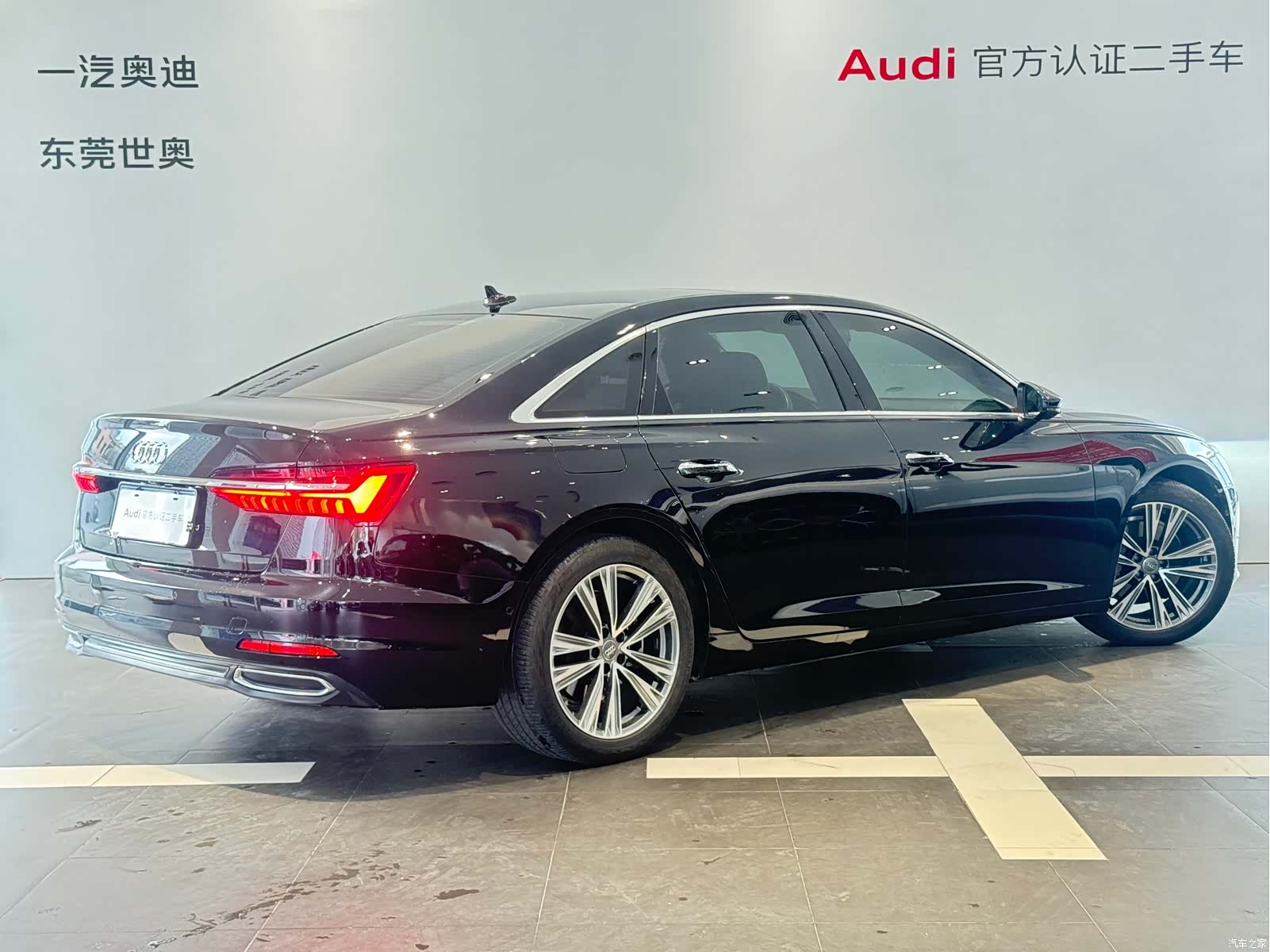 Audi A6L, 2021 все фото