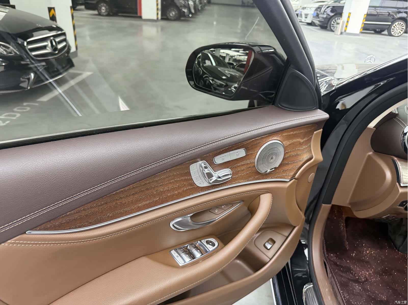 Mercedes-Benz E-Class, 2023 6