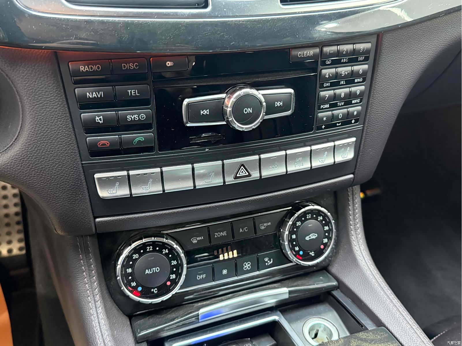 Mercedes-Benz CLS, 2015 23