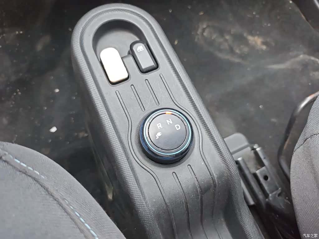 Wuling MINIEV, 2021 14