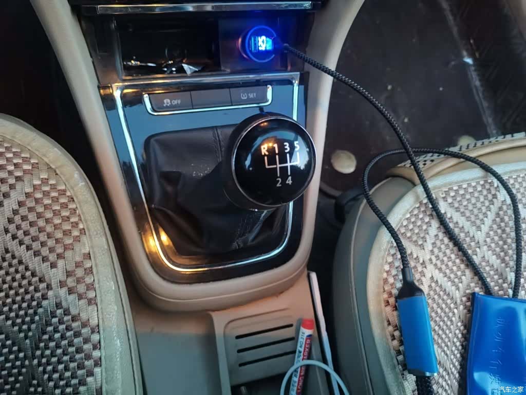 Volkswagen Bora, 2015 7