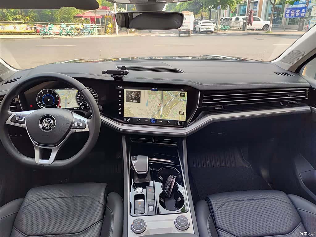 Volkswagen Touareg, 2019 10