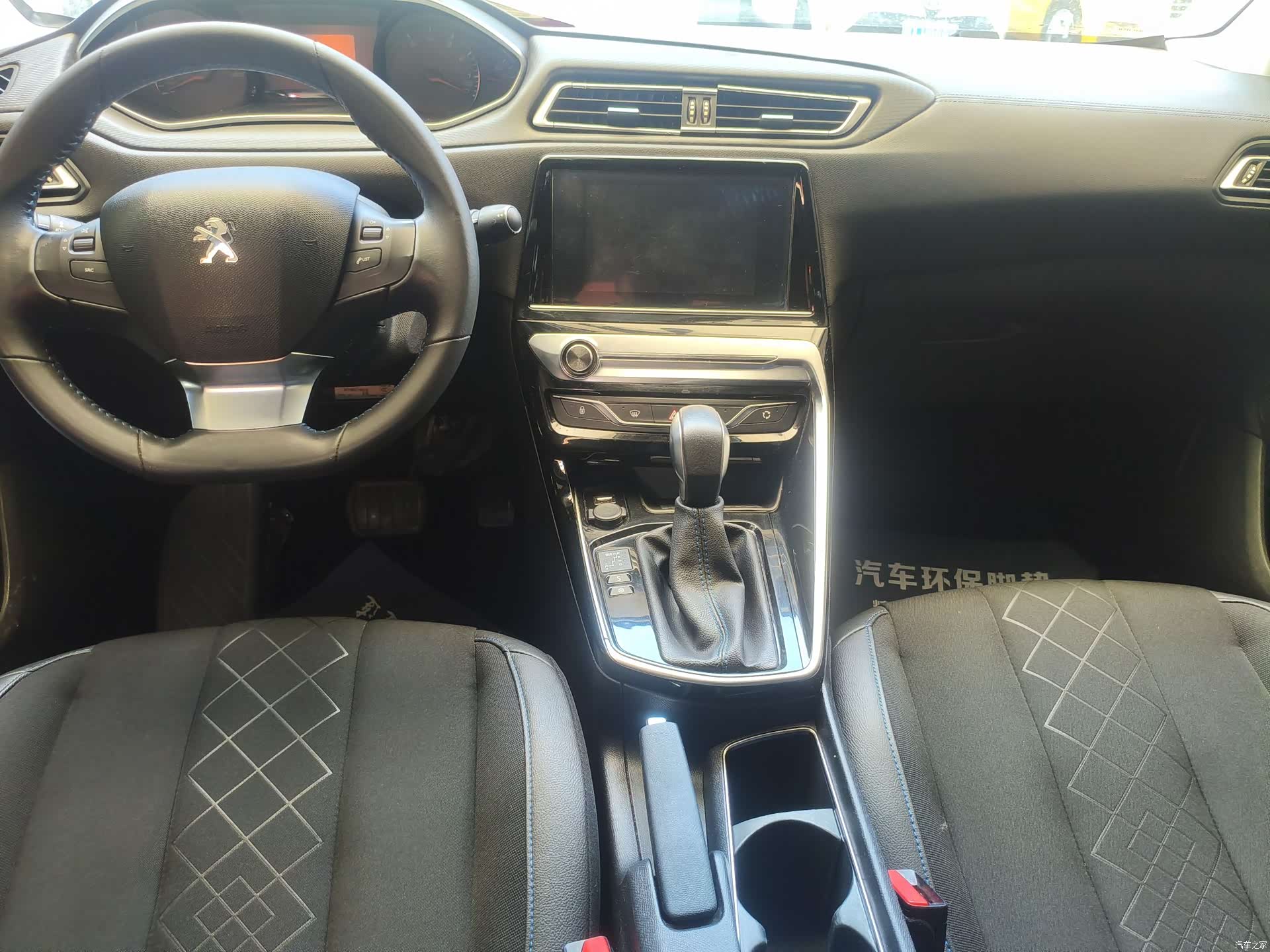 Peugeot 308, 2017 12