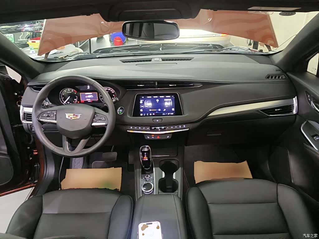 Cadillac XT4, 2021 10