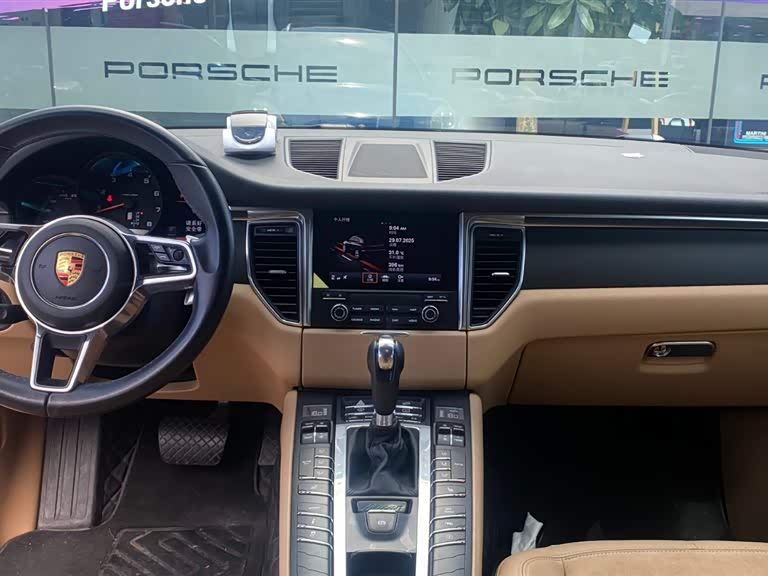 Porsche Macan Porsche Macan