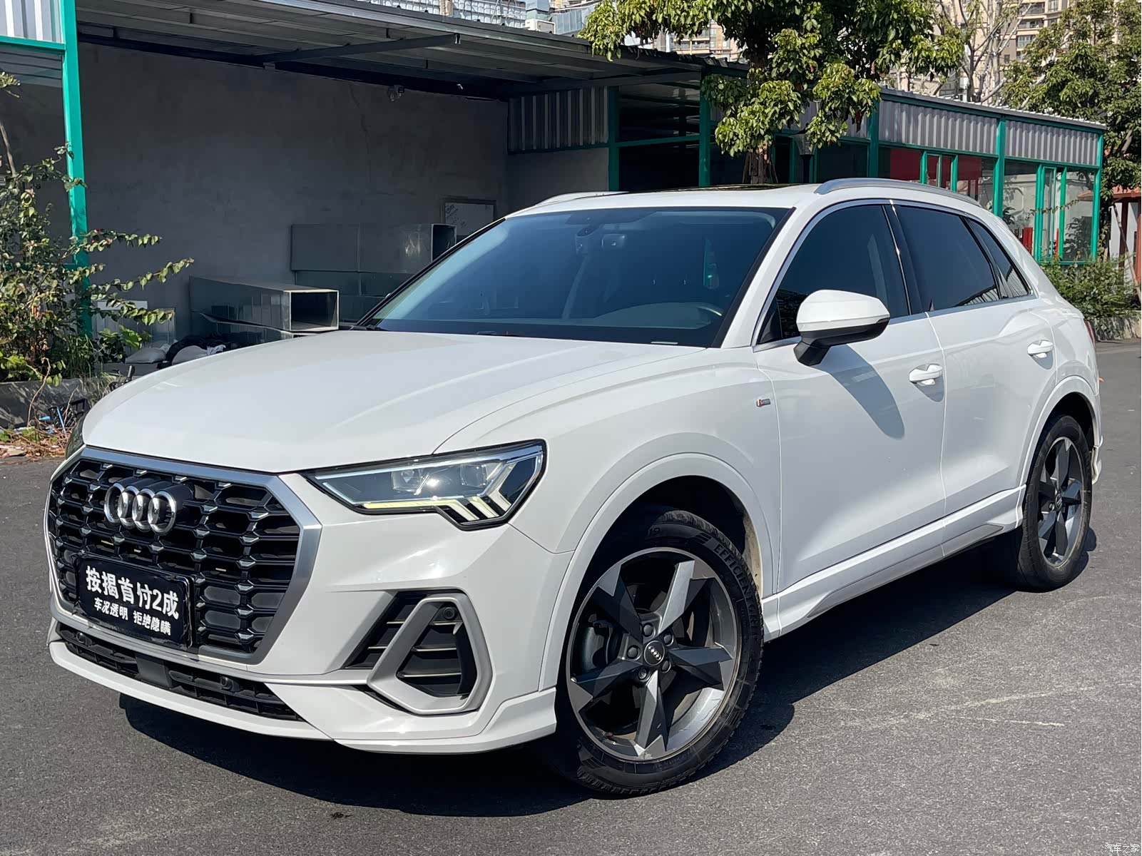 Audi Q3, 2019 1