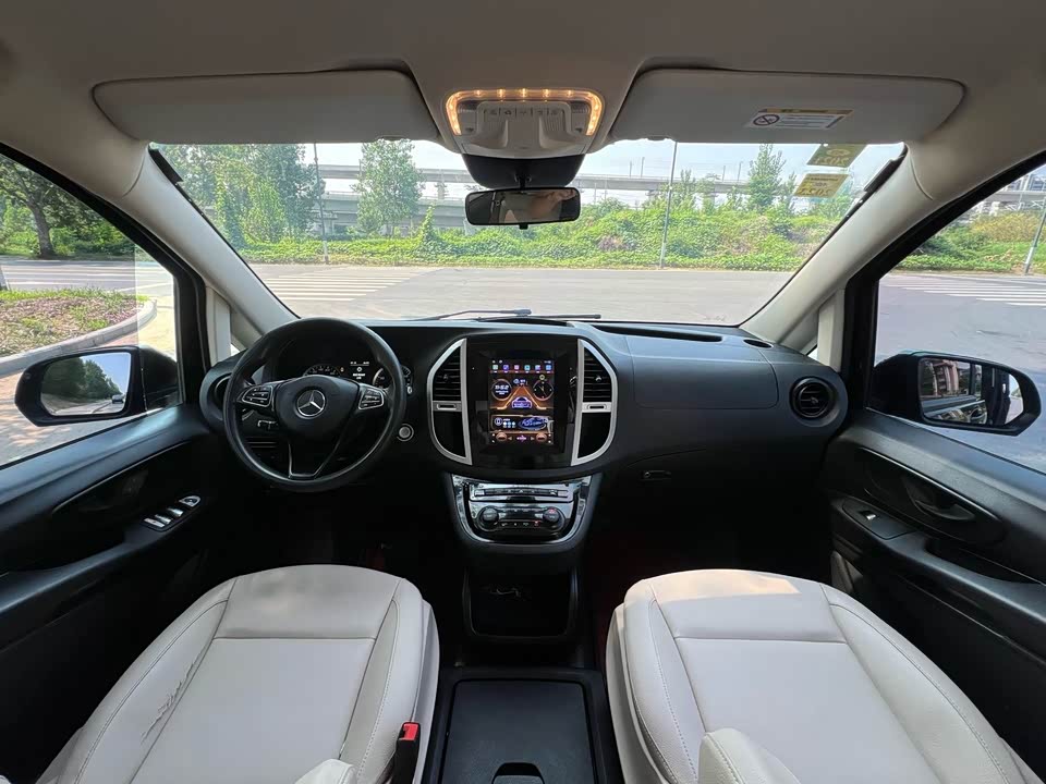 Mercedes-Benz Vito Mercedes-Benz Vito