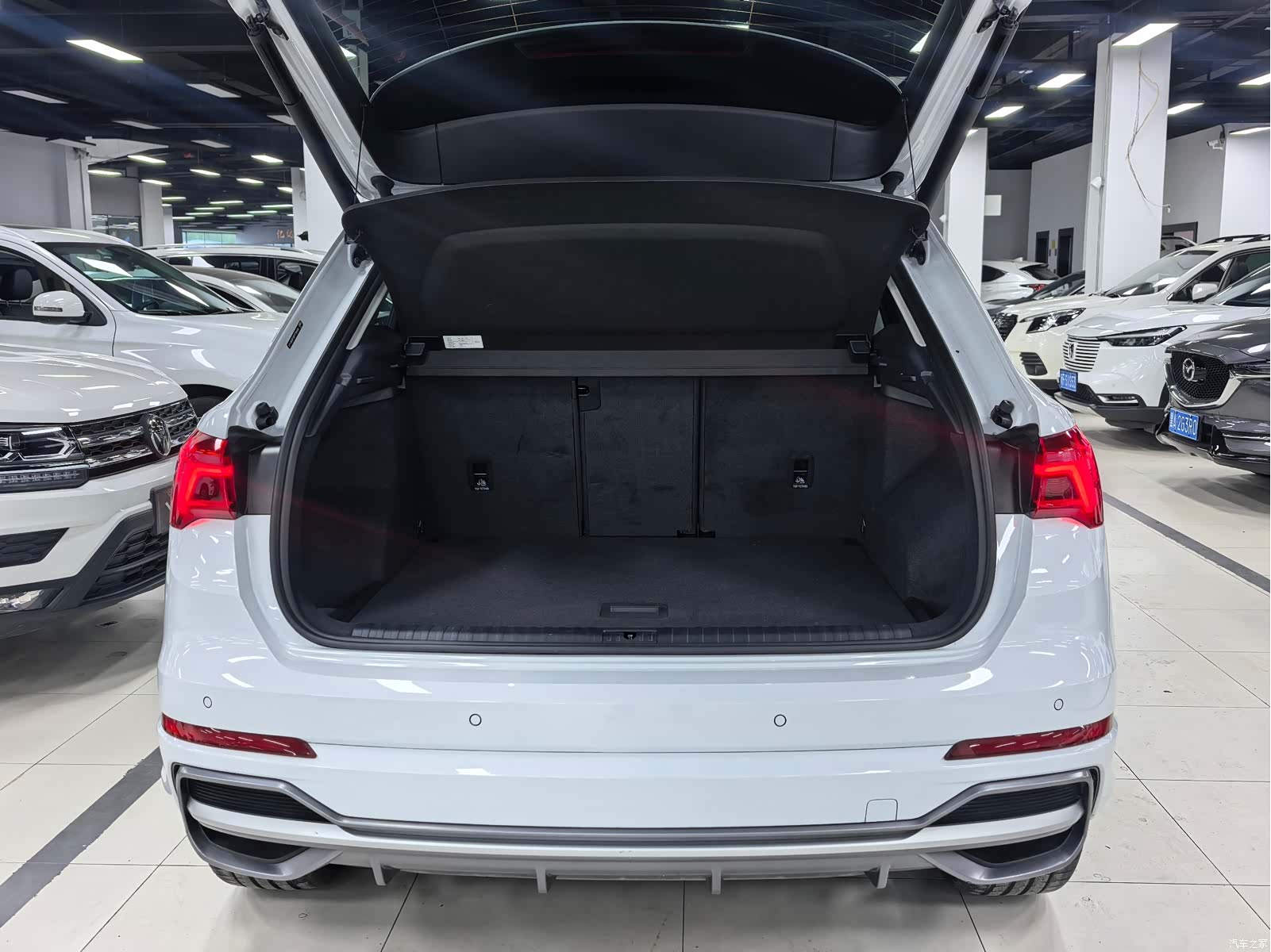 Audi Q3, 2023 21