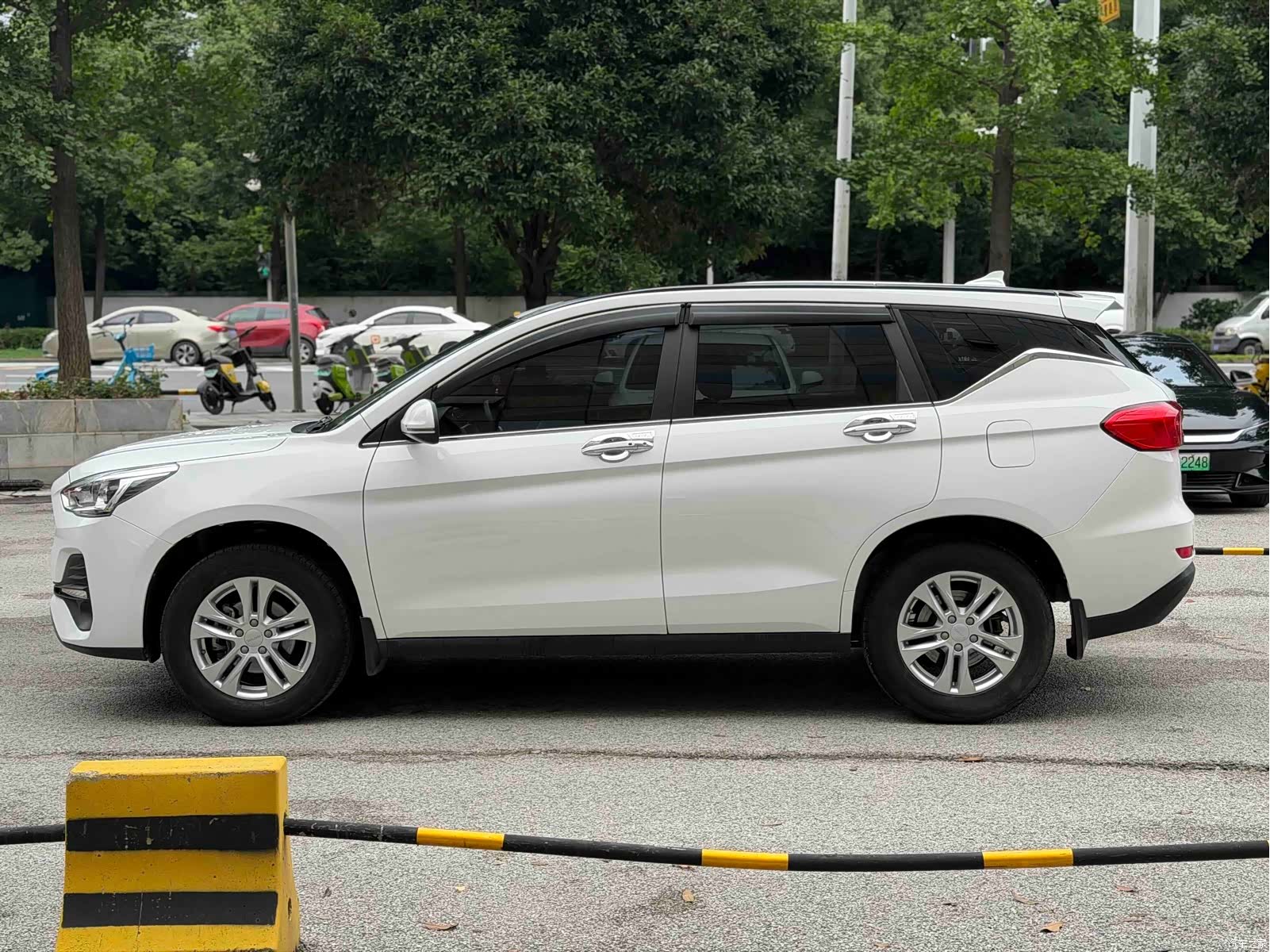 Haval M6, 2021 4