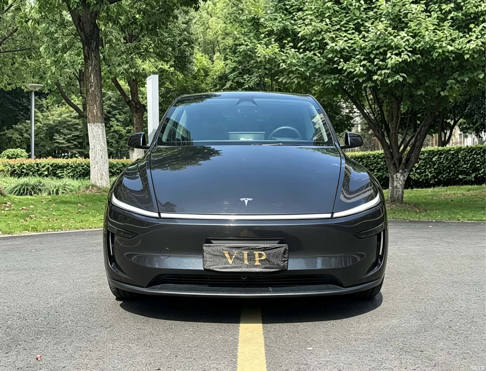 Tesla Model Y, 2025 2