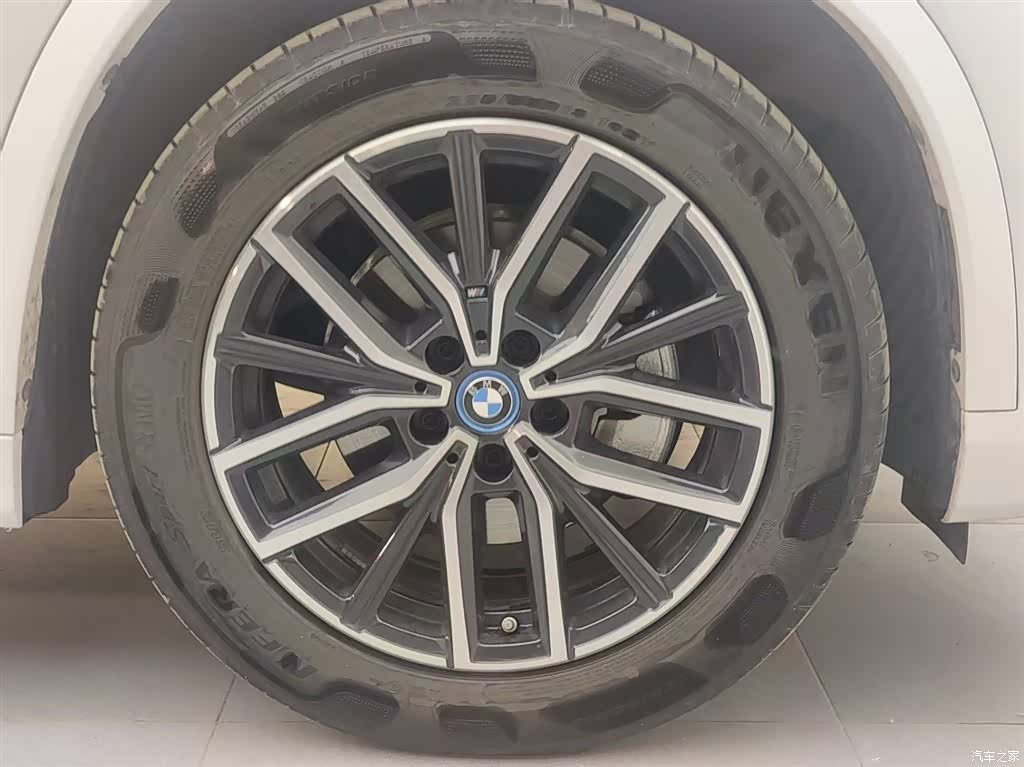 BMW iX1, 2025 18