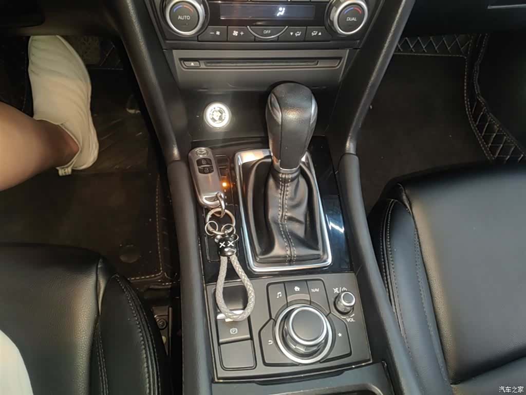 Mazda Mazda3, 2018 14