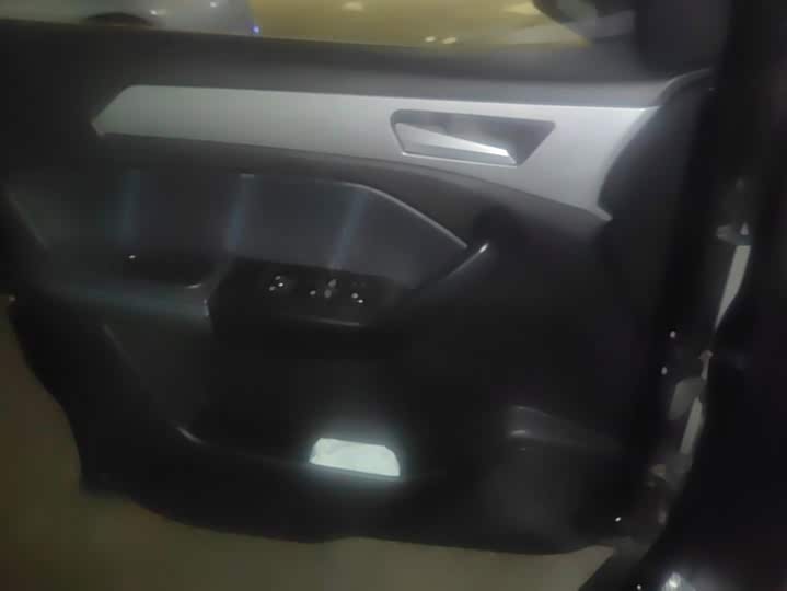 BAIC Weiwang M50F 2017 1.3T Комфорт