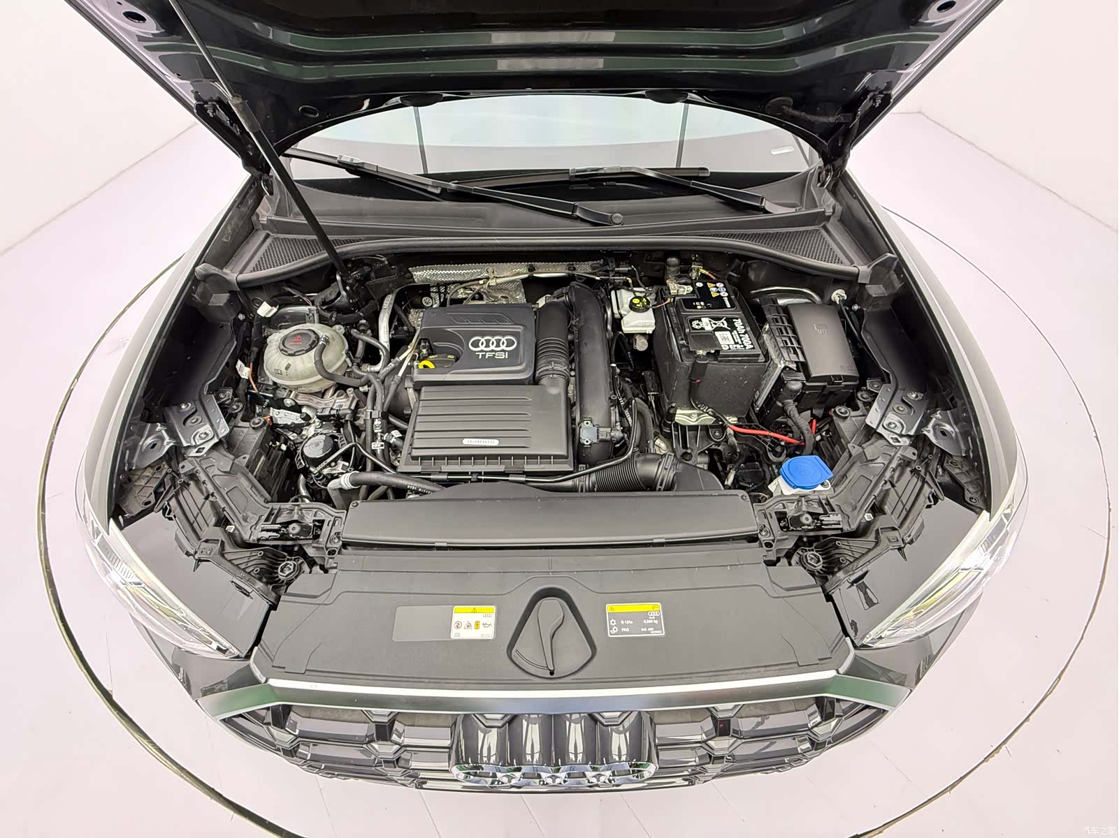 Audi Q3, 2022 8