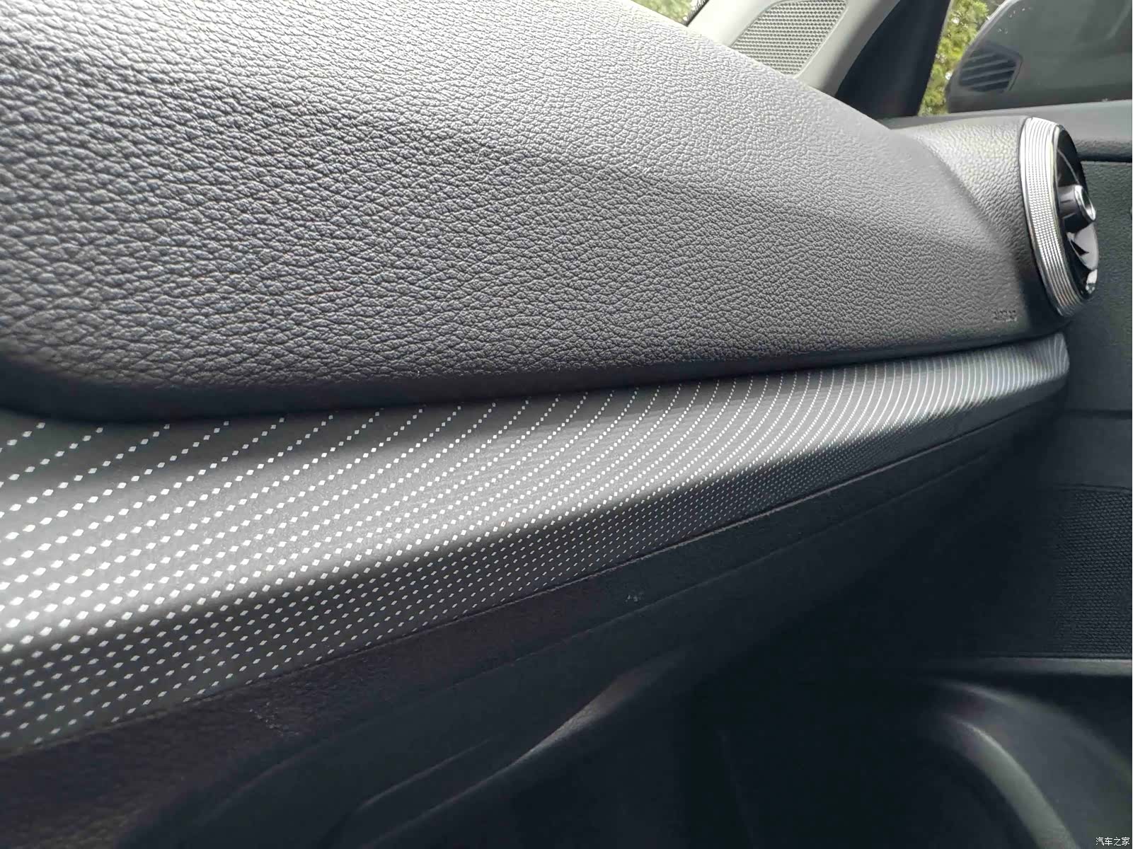 Audi Q2L, 2022 30