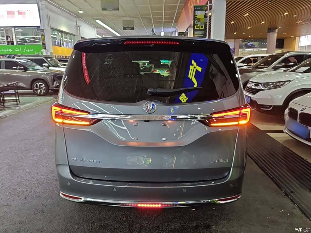 Buick GL8, 2022 6