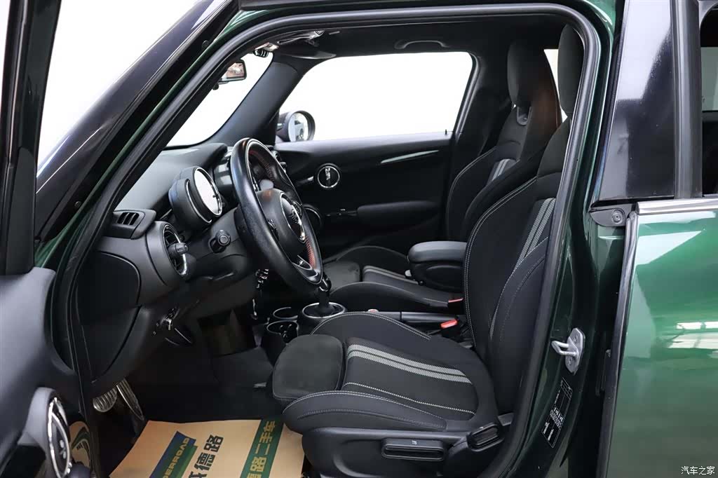Mini Cooper, 2019 13