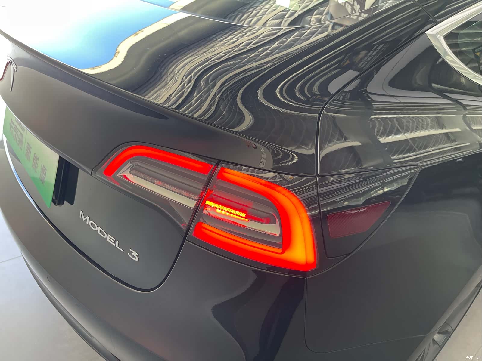 Tesla Model 3, 2020 32