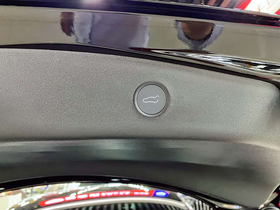 Tesla Model 3 Tesla Model 3