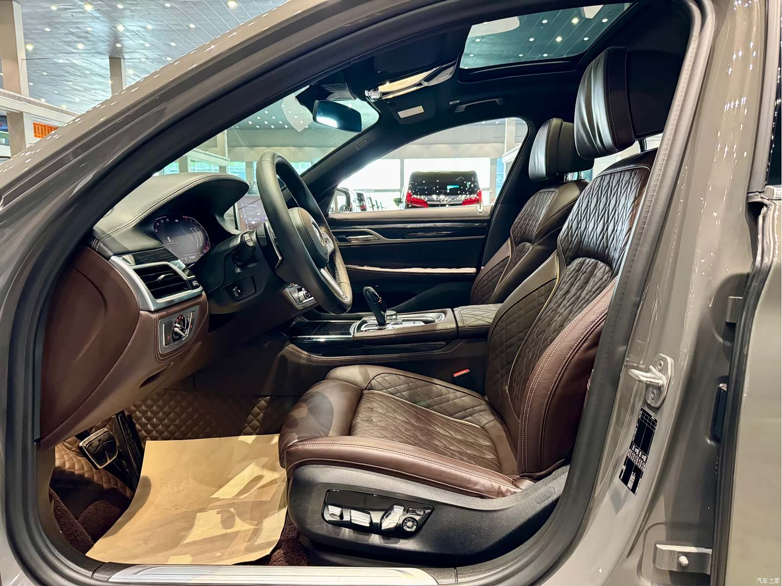 BMW 7 Series, 2020 4