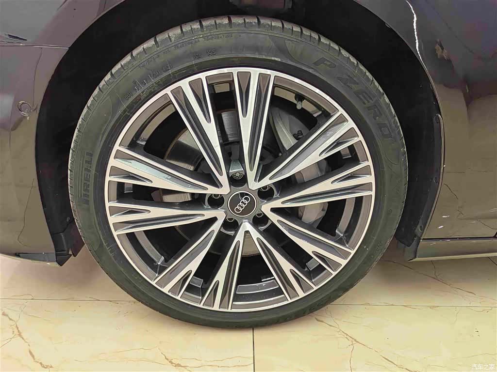 Audi A6L, 2022 8