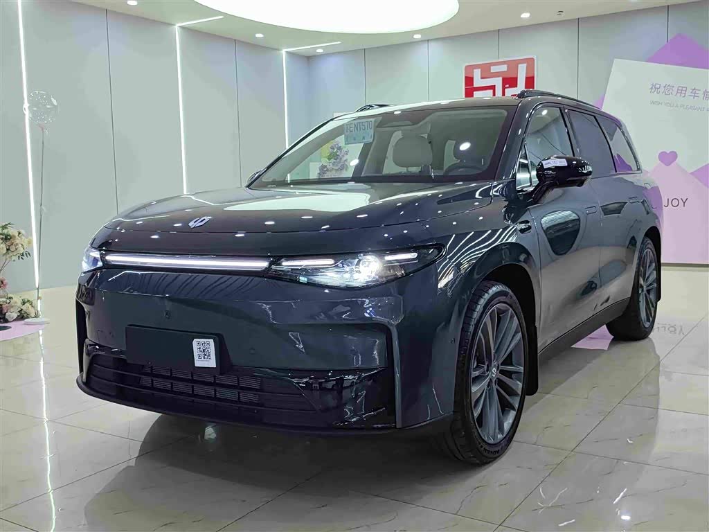 Leapmotor C16