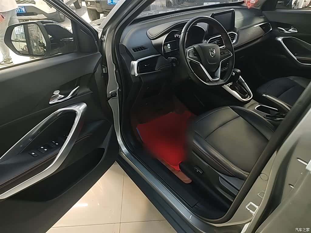 Wuling 510, 2020 12