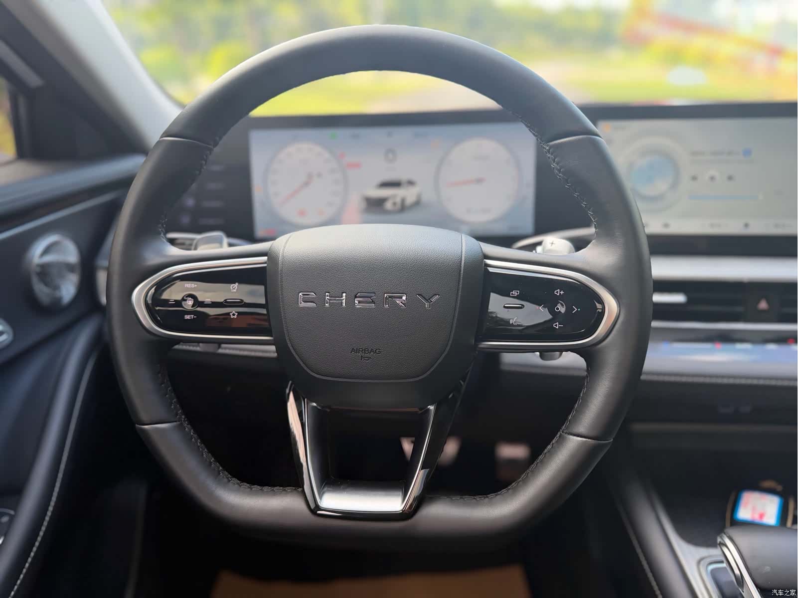Chery Arrizo 8, 2024 13