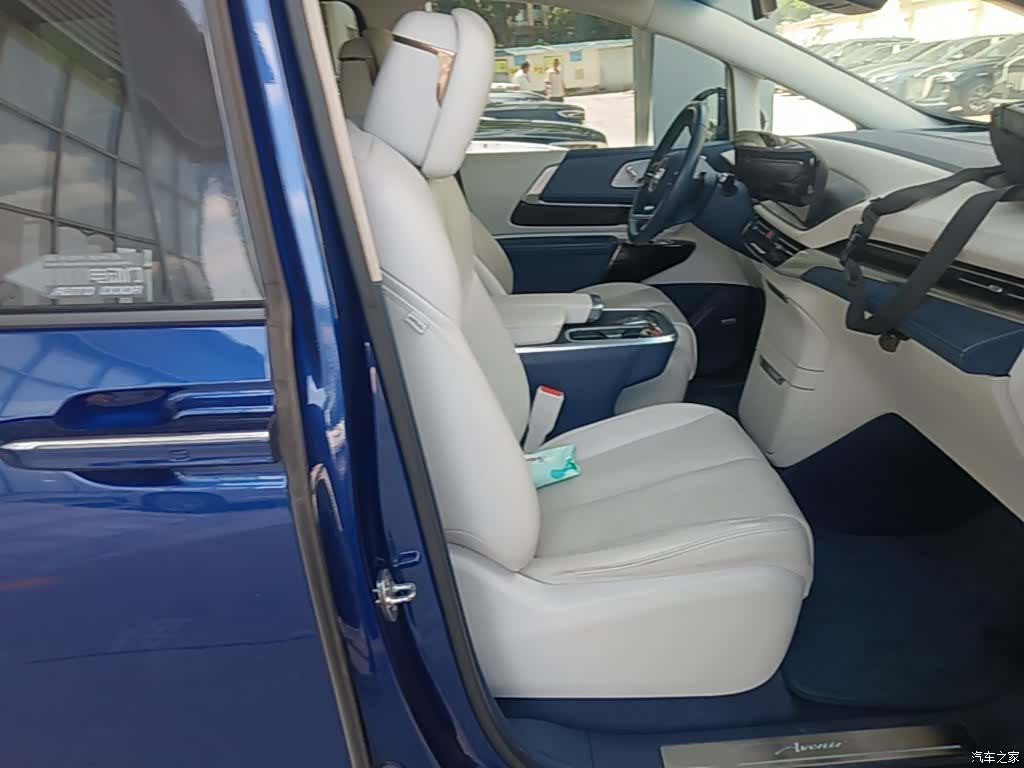 Buick Century, 2022 25