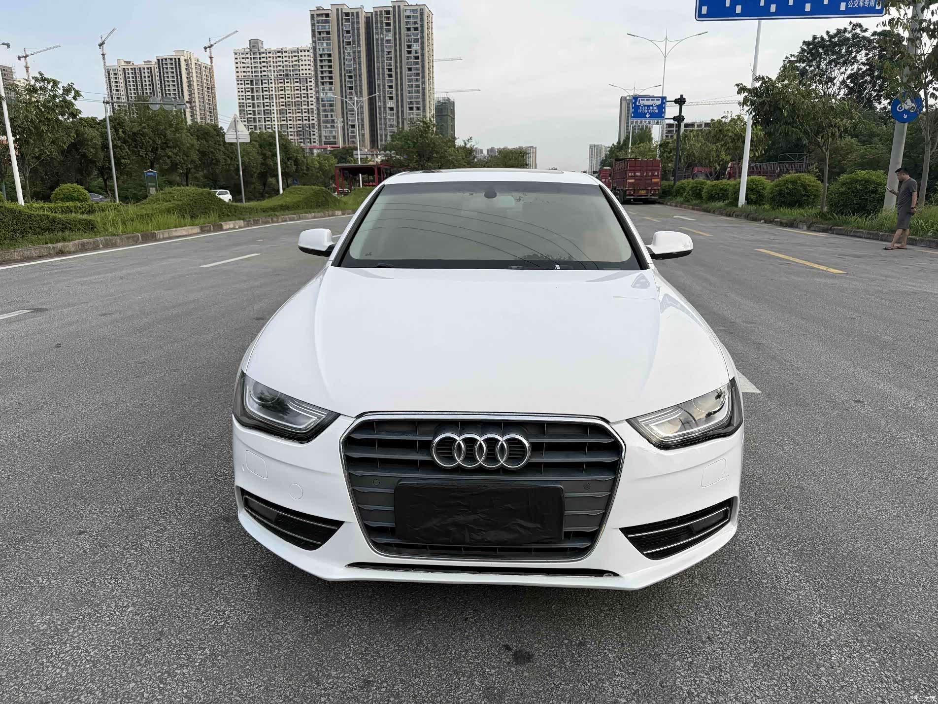 Audi A4L, 2014 2