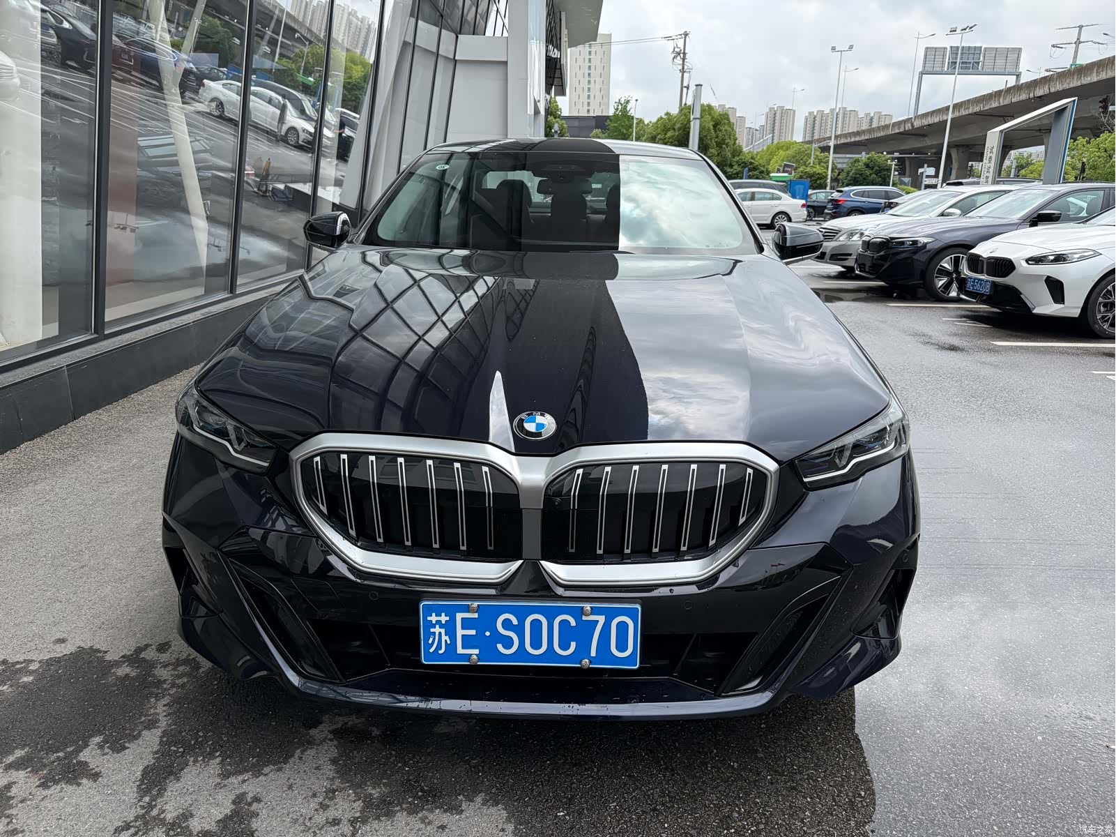 BMW 5 Series, 2025 3