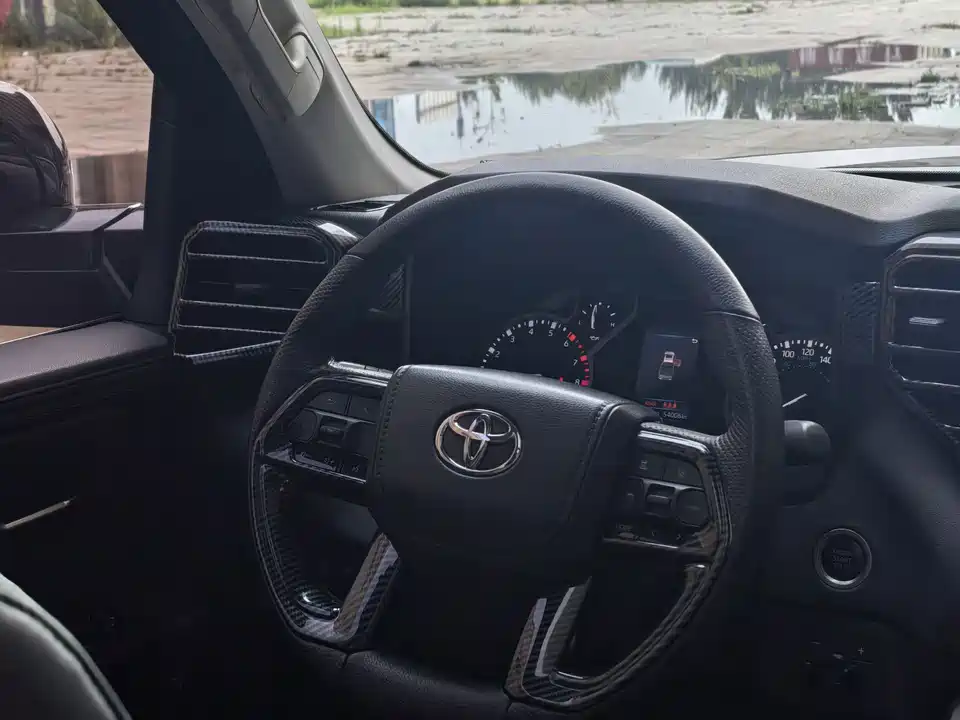 Toyota Smooth road
